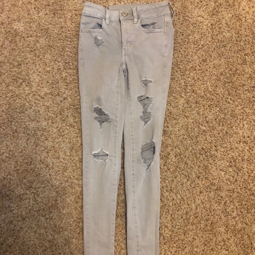 American Eagle Outfitters ripped jeans
